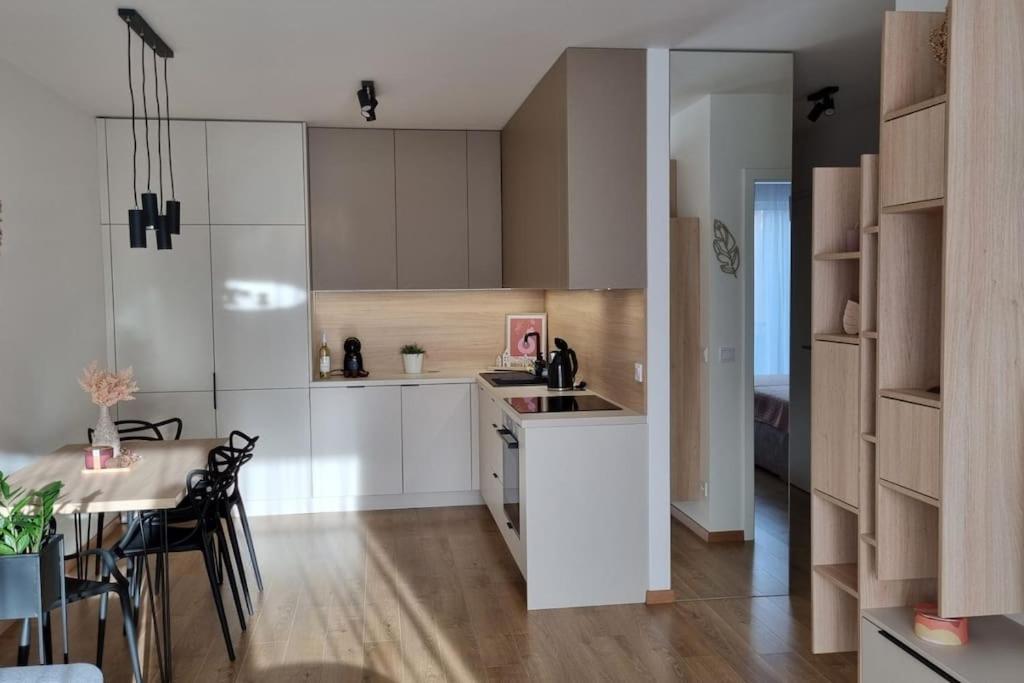 M&M2 Apartment Near Center With Free Parking - Ac Kosice Luaran gambar